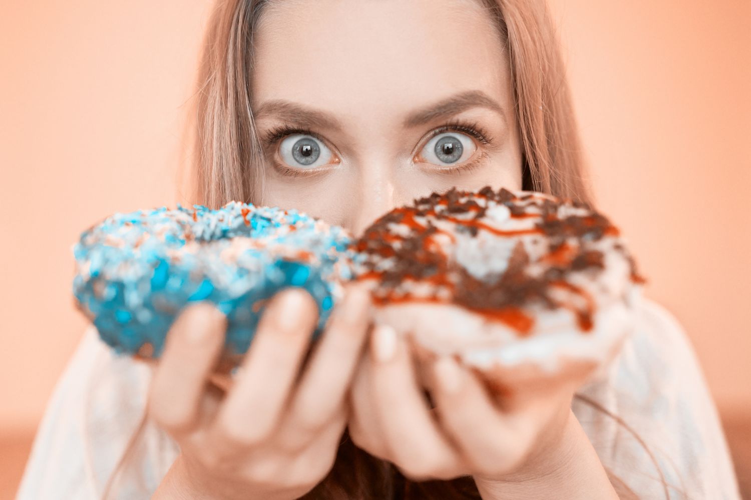 Heißhunger auf Süßes vor der Periode